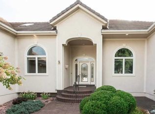 14 E Big Sky Pl, Sioux Falls, SD 57110