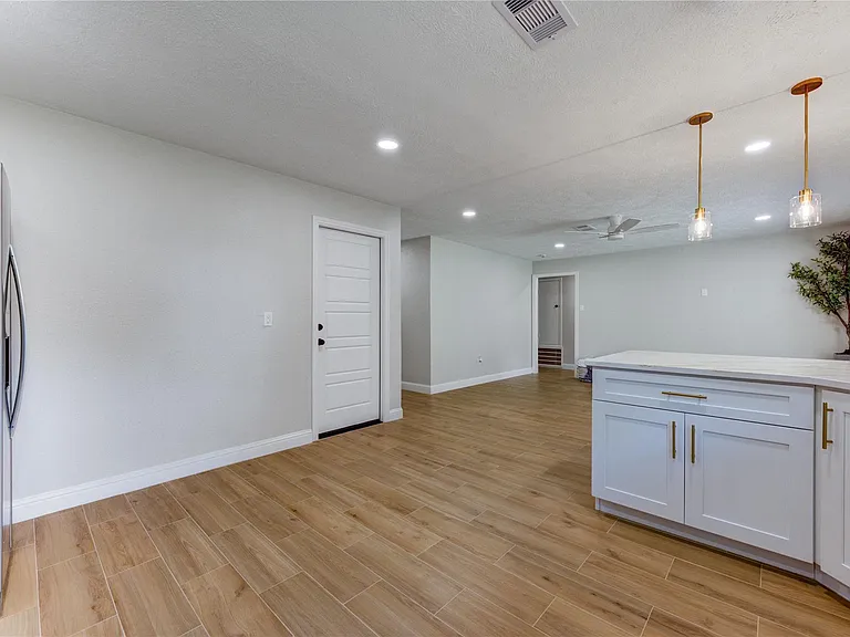 3538 Truxton Dr — Photo 14