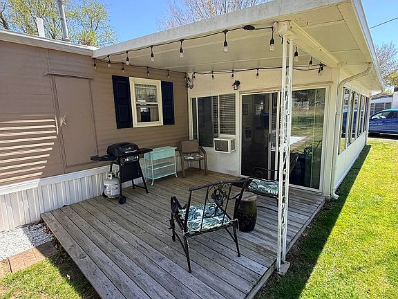 4th image of 11 Westwood Dr W Lot 11
