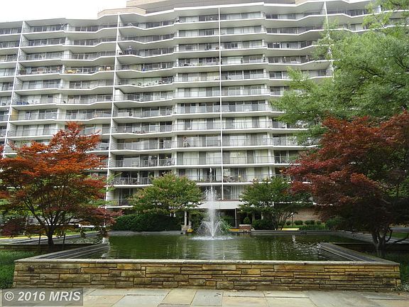 3rd image of 3333 University Blvd W APT 411