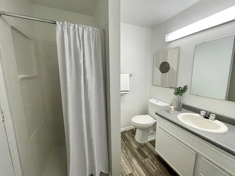 Crescent Ridge — Photo 23