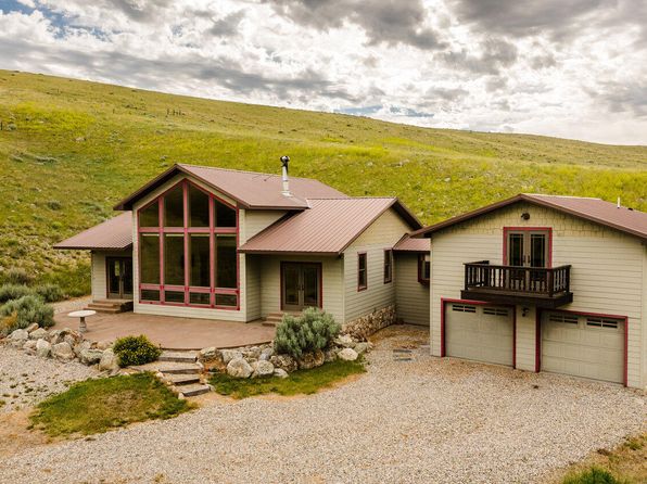 190 Little Crazy Woman Rd, Buffalo, WY 82834