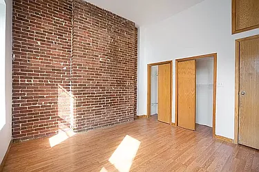 Rented by Waldstar Real Estate LLC