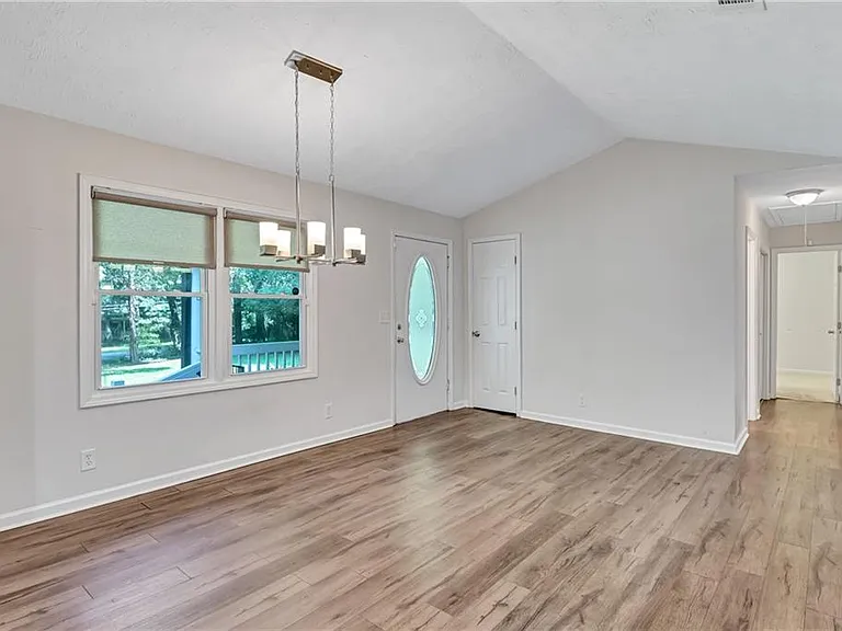 5772 Lilburn Stone Mountain Rd — Photo 10