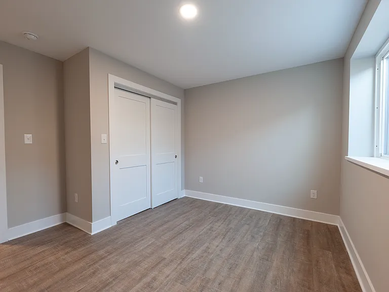 204 E Chester Pike — Photo 14