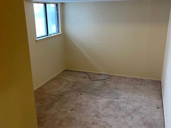 5th image of 178 Monahan Ave