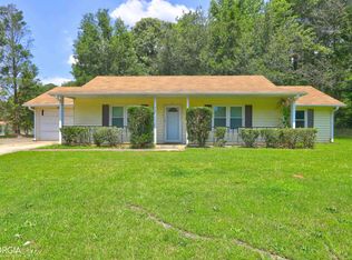 325 Roundup Trl, Ellenwood, GA 30294
