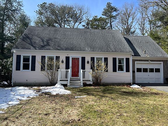 2nd image of 19 Marrick Ct