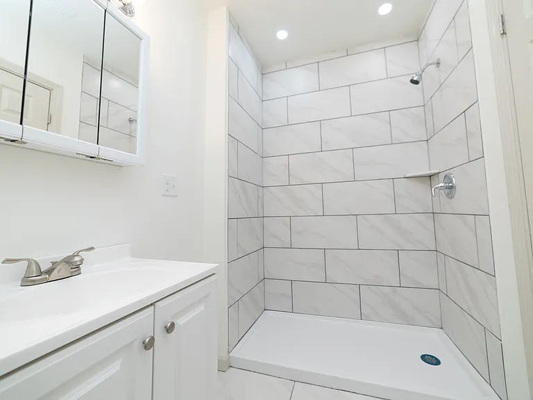 84 Sheffield Ave #1 — Photo 18