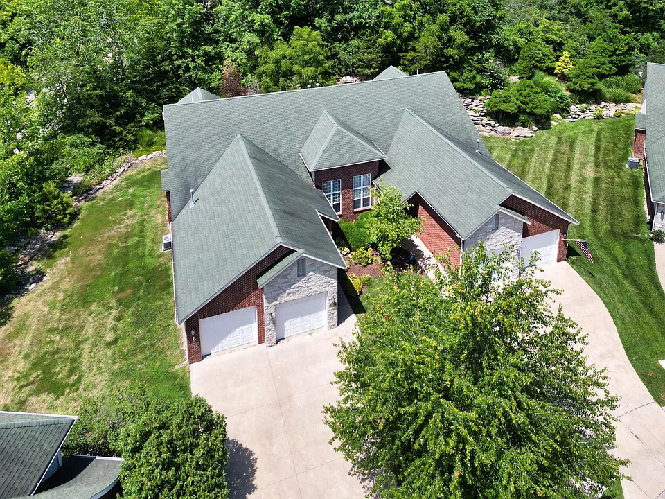 2612 Face Rock Ct