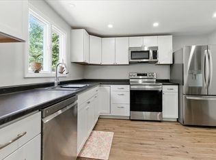 206 College Rd, Greene, ME 04236