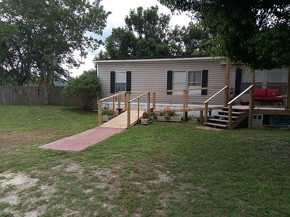 2nd image of 26439 Orange Cir
