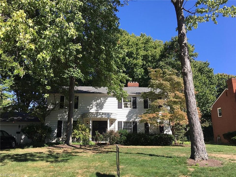 1st image of 30100 Applewood Dr