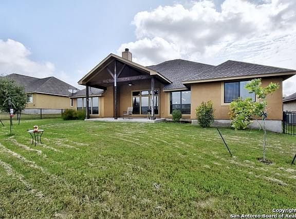 4th image of 173 Fairway Dr