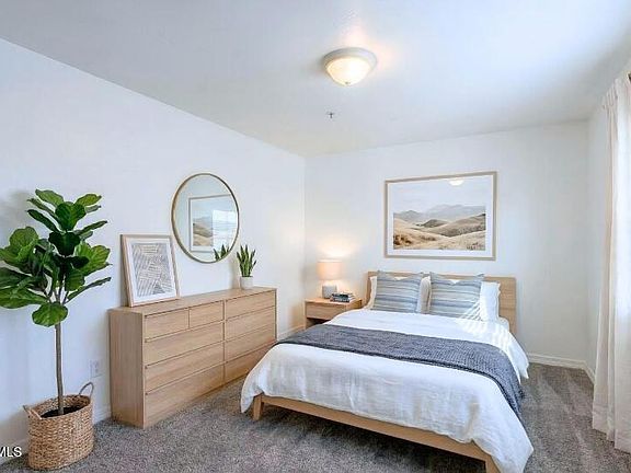 4th image of 2324 W LONE CACTUS Drive #101