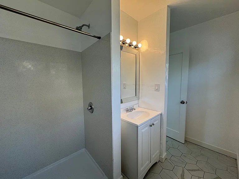 2084 167th Ave #2082-1/2 — Photo 10