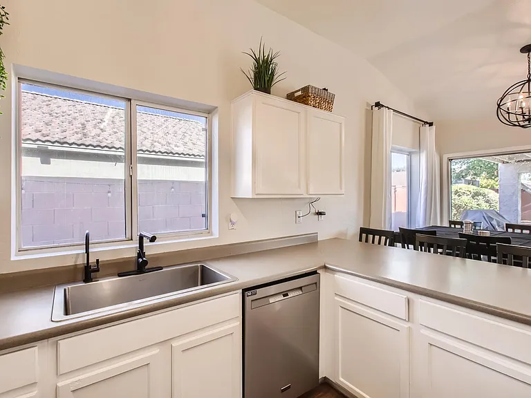 7927 E Harmony Ave — Photo 11
