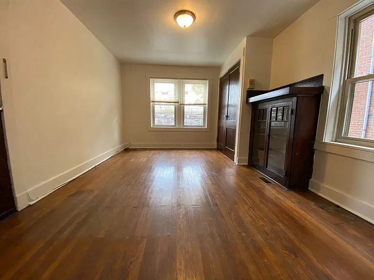 173 Pennwood Ave — Photo 4