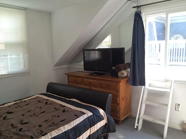 56 Prospect Hill St #B — Photo 18