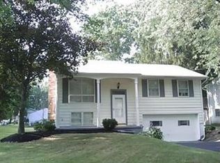 7611 Venice Dr NE, Warren, OH