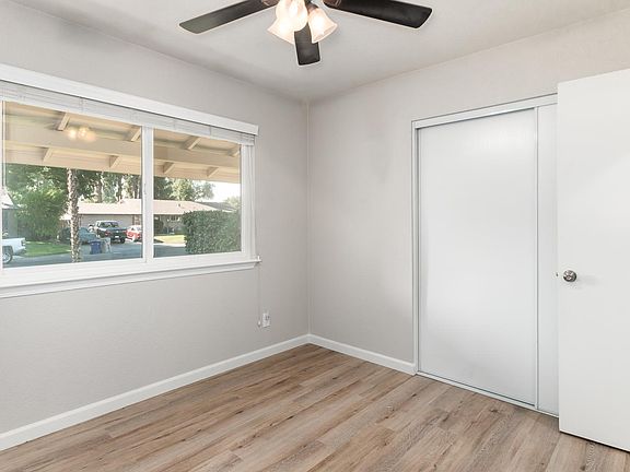 5th image of 2817 Conway Ct