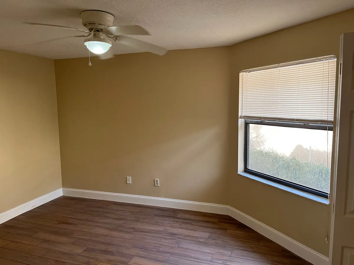 Building Photo - 618 Nighthawk Cir