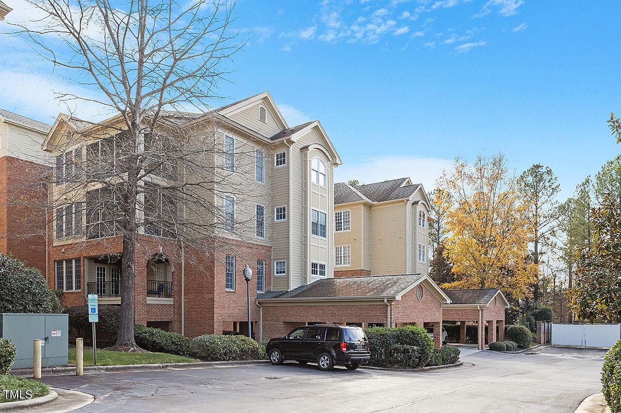 714 W Barbee Chapel Rd UNIT 714, Chapel Hill, NC 27517 | Zillow