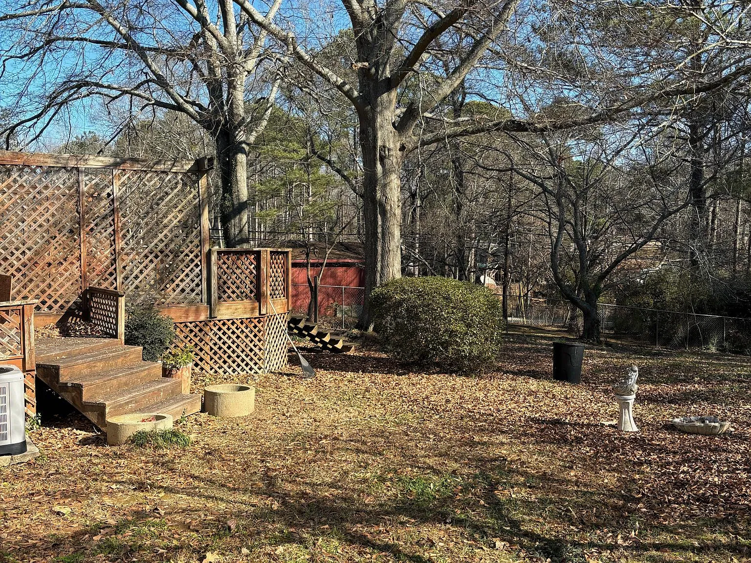 3 bed, 1279 sqft, $1,600 — Photo 2