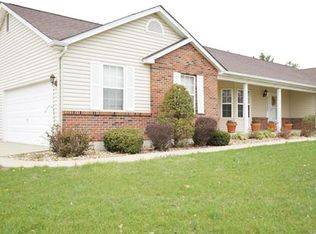 801 Grey Pine Ct, Lake Saint Louis, MO