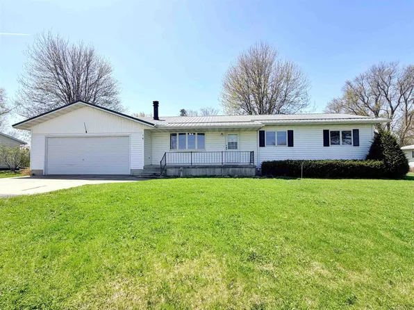 845 North St, Ridgeway, IA 52165