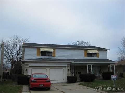 3rd image of 31400 Merrily St