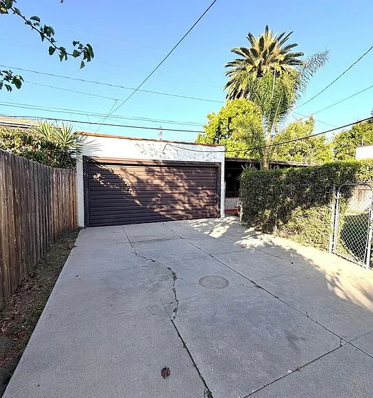 2342 Selby Ave — Photo 36