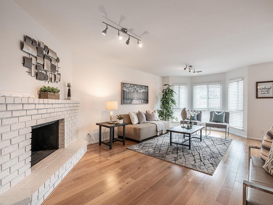1st image of 436 32nd Ave #436