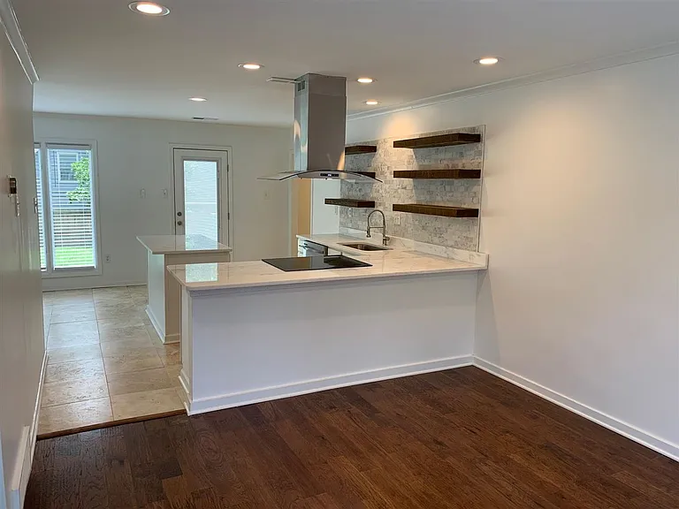 8935 Enton Cv — Photo 7