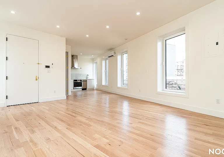 394 Broadway #6 — Photo 4