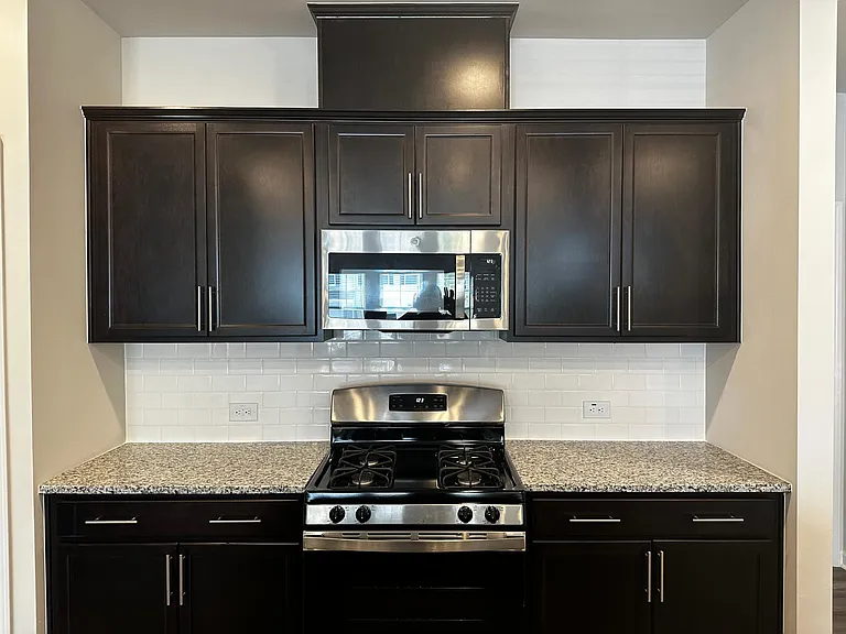 2412 Chert Ln — Photo 11