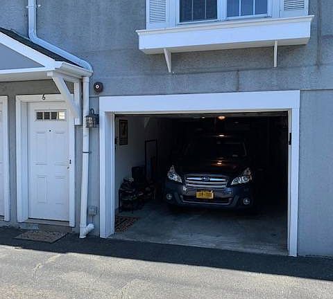 5th image of 15 Chestnut St APT 6