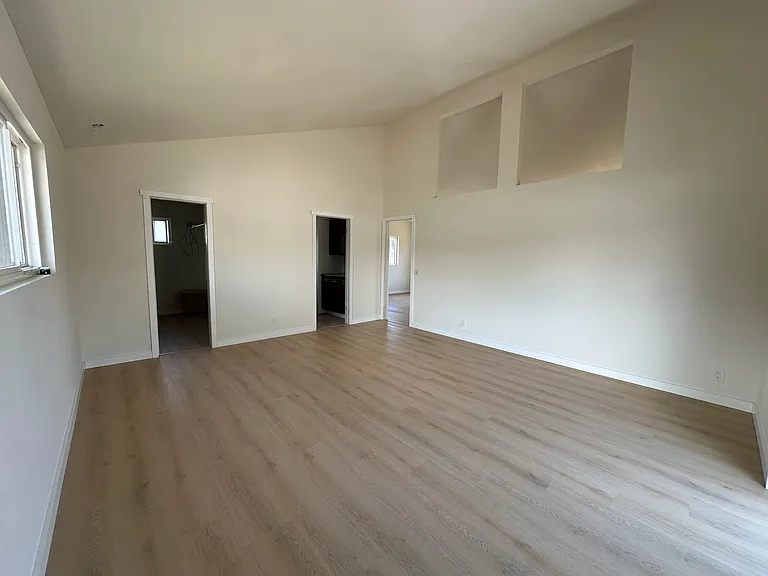1300 Oak Ave #4 — Photo 13