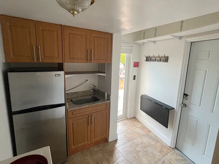 959 NW 126th Ct — Photo 3