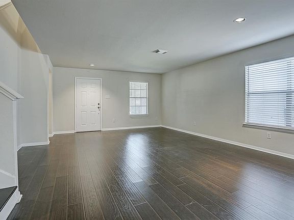 2nd image of 29562 N Legends Bend Dr