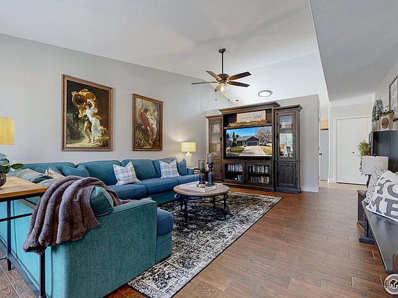 2nd image of 951 Winona Cir