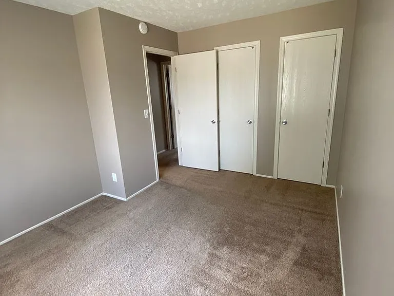 Southdale Square Apartments — Photo 103