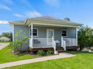 617 W Market St, Columbia City, IN