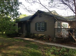 310 Lee And Gordon Mill Rd, Chickamauga, GA 30707