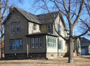 731 Mowbray St, Stewart, MN 55385