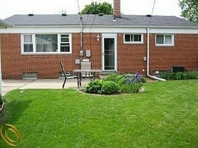 3rd image of 6948 Bison St
