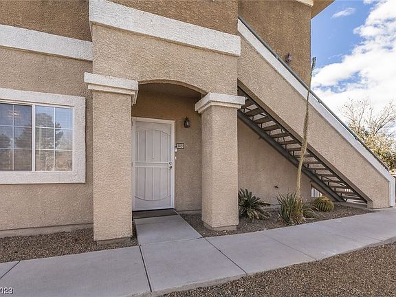 3rd image of 833 Aspen Peak Loop Unit 1415