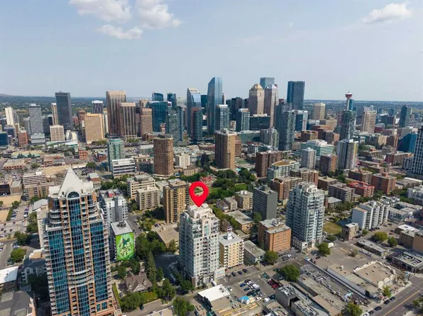 1500 W 7th St SW #905, Calgary, AB T2R 1A7