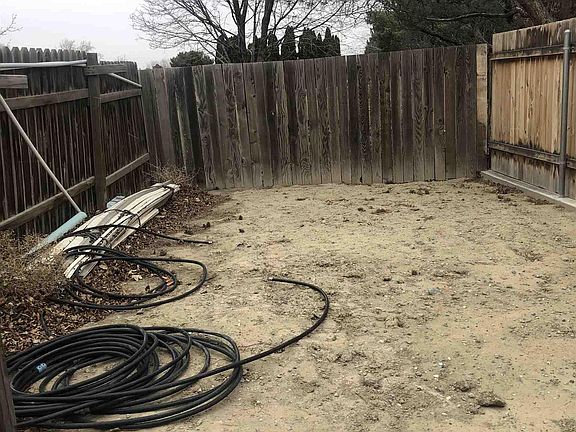 4th image of 2306 W 41st Ave