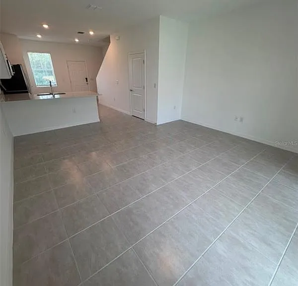 2864 Skyline Loop — Photo 7
